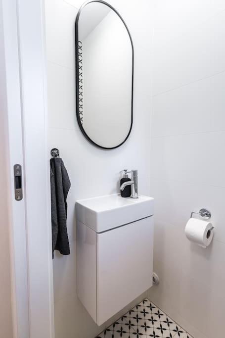 Myslbekova 5 Apartment Острава Екстериор снимка